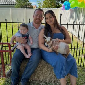A picture perfect day with adorable animals and even sweeter memories 🐐🎉Now booking birthdays,